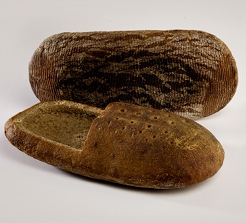 [bread-shoes-4.jpeg]