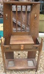 Arts and Crafts oak hallstand