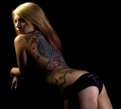 Sexy Girl With Japanese Tattoo Styles