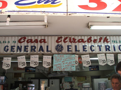 fachada da CASA ELIZABETH, rua do Matoso, na Tijuca, foto de Felipe Quintans