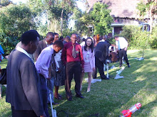 UNESCO SPACE EDUCATION WORKSHOP PARTICIPANTS ON THE GROUND