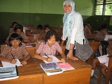 Kak Ria bersama Duta Gizi SDN Keputih