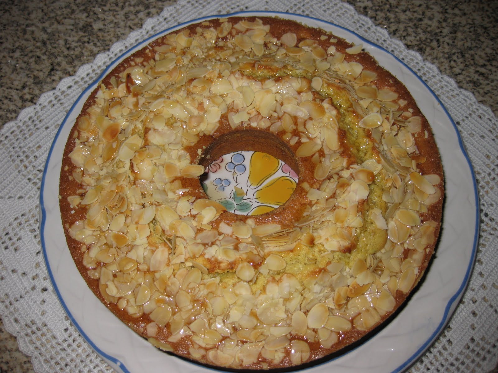 [COUGETTE+COM+AMENDOA+1.jpg]