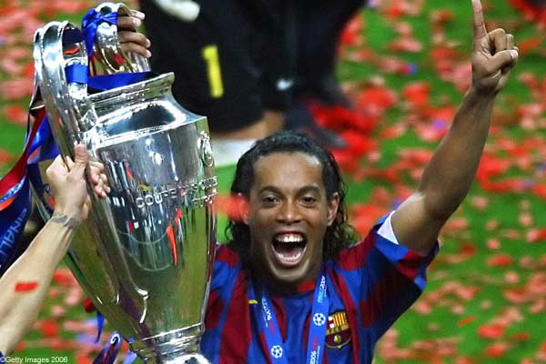[RONALDINHO+CHAMPIONS.JPG]