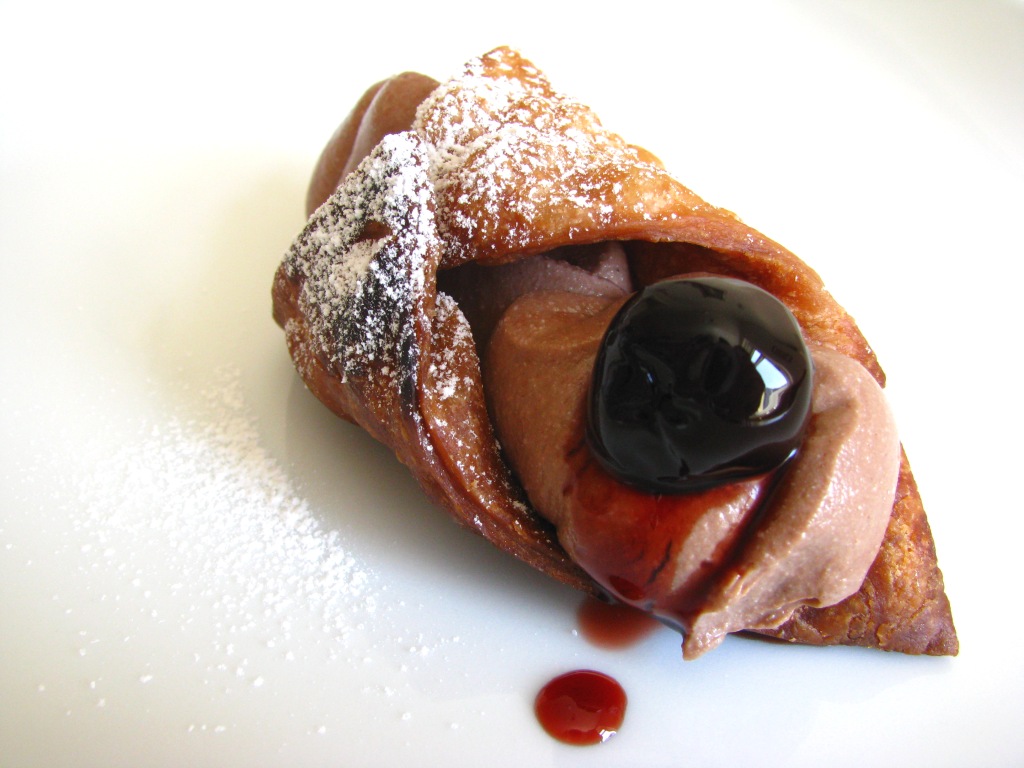 [Canoli3.JPG]