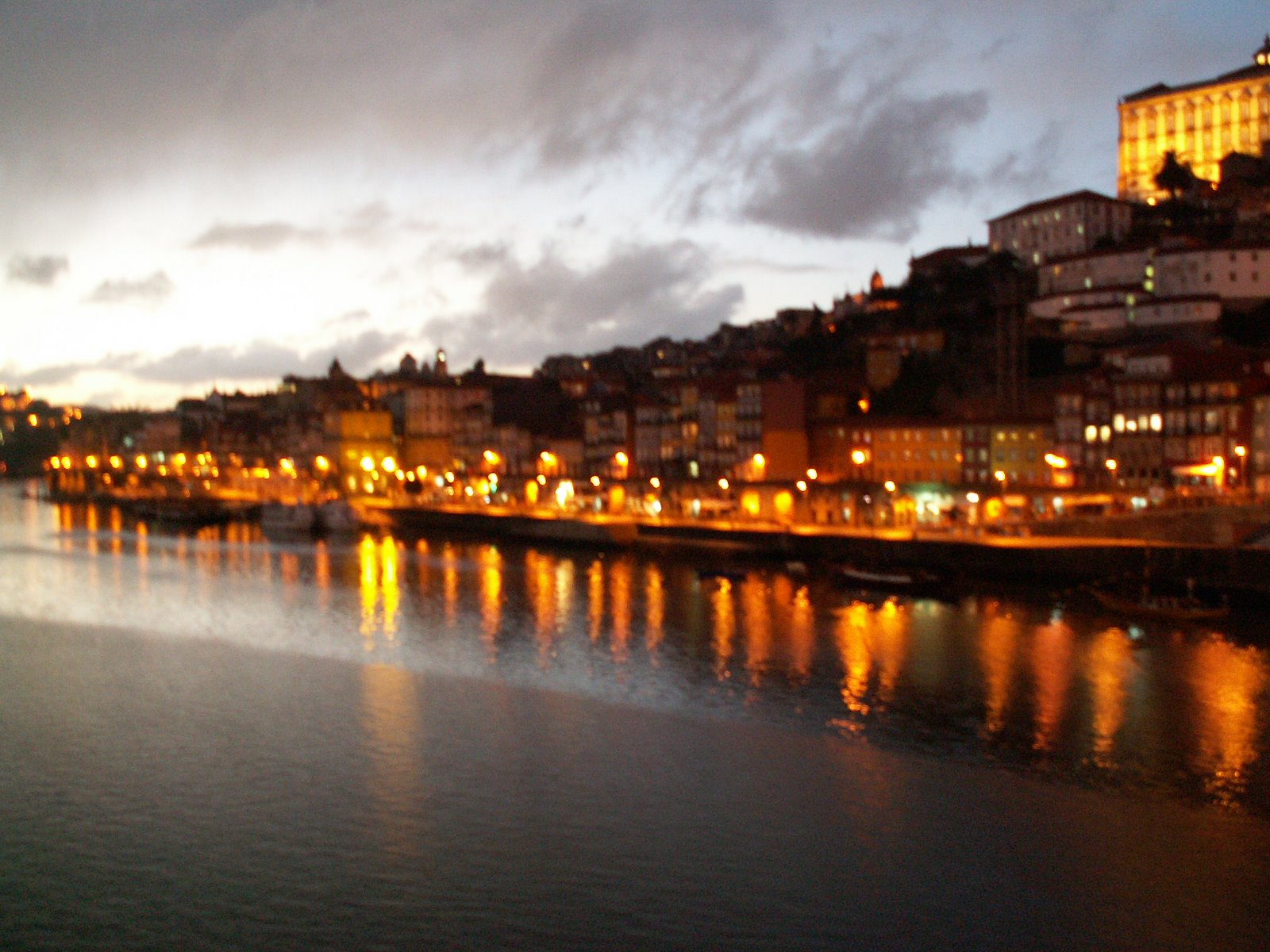 [PICT0080.JPG]