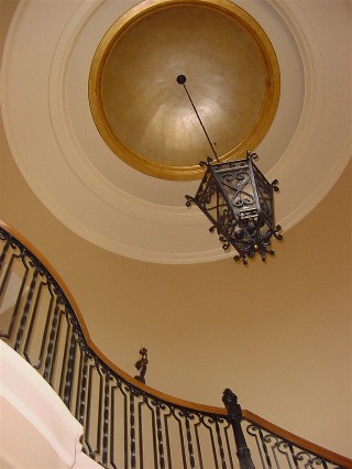 [gold+leaf+circle+ceiling.jpg]