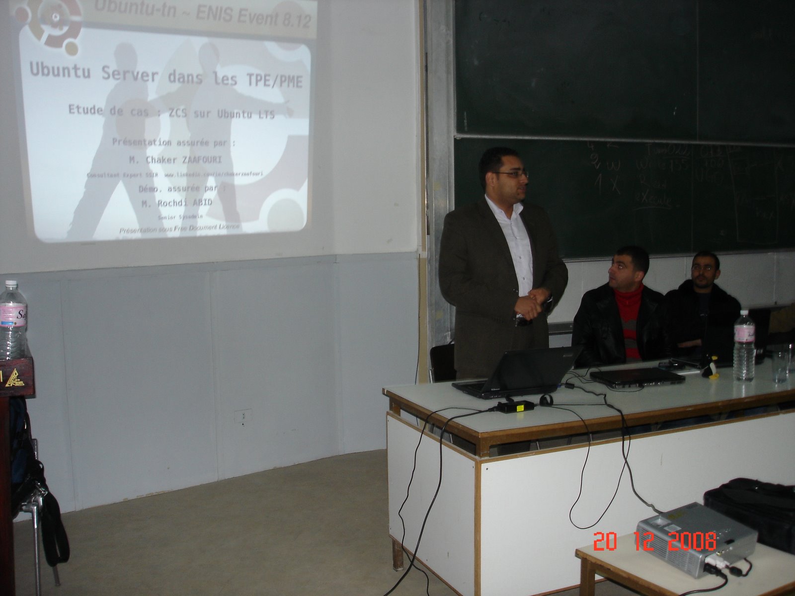 [u-tn-enis082.jpg]