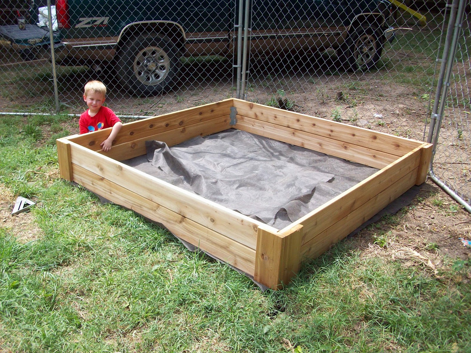Homestead Roots Sandbox for Addies Birthday!! (Could also be a raised