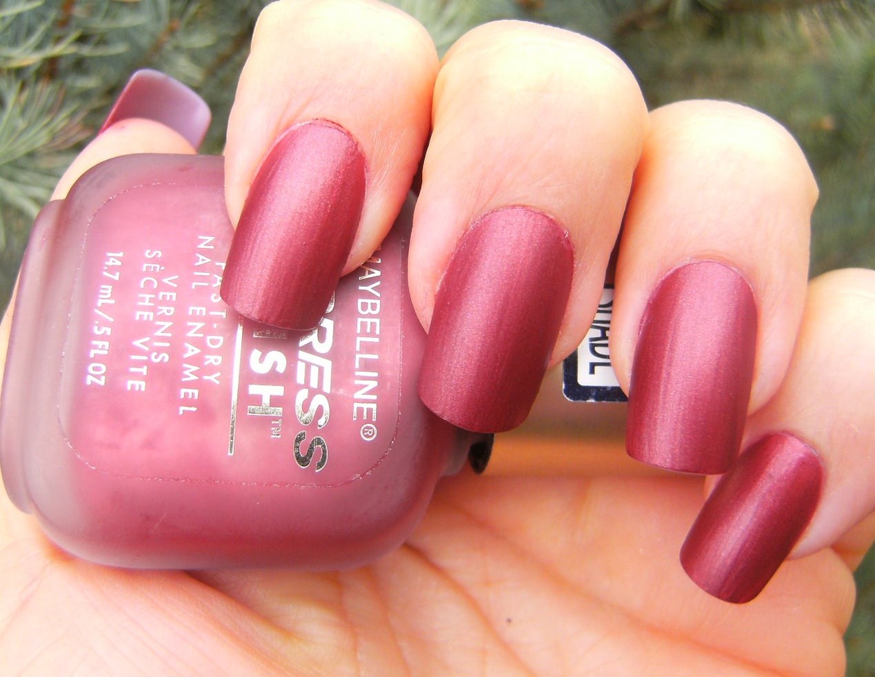 [MATTE+RED+MAYBELLINE++(7).JPG]