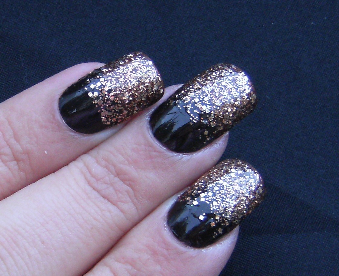 [COPPER+-GLITTER+-GLITTERPOCALYPSE---DEEZ-NAILZ---+(6).JPG]