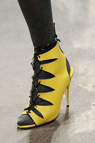 [thakoon.jpg]