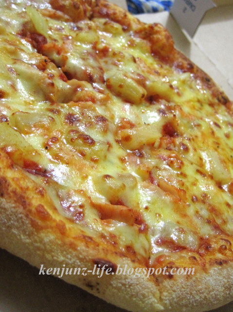 Junning Into The Walks Of Ken Domino S Pizza Malaysia Delivery Sunway Mentari Branch