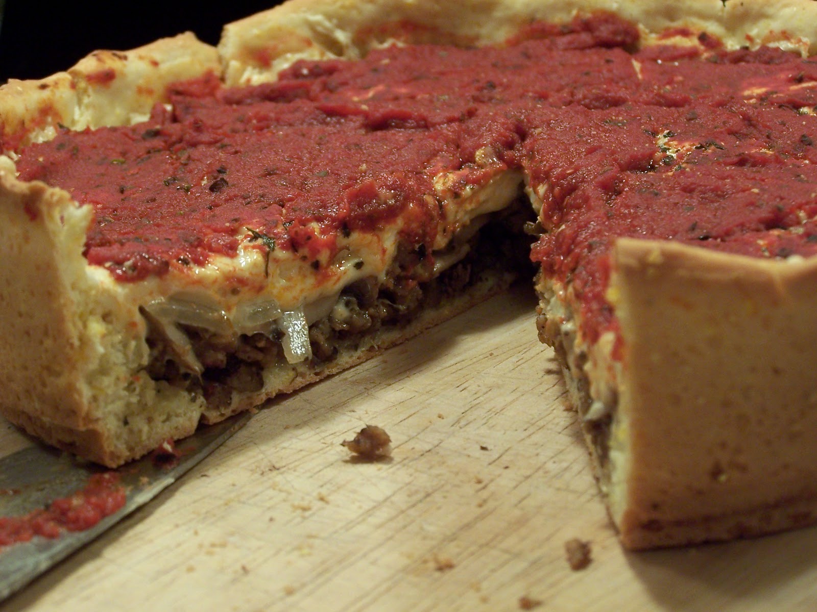 Vegan Miss It's the Bee's Knees, Daddy! Deep Dish Pizza