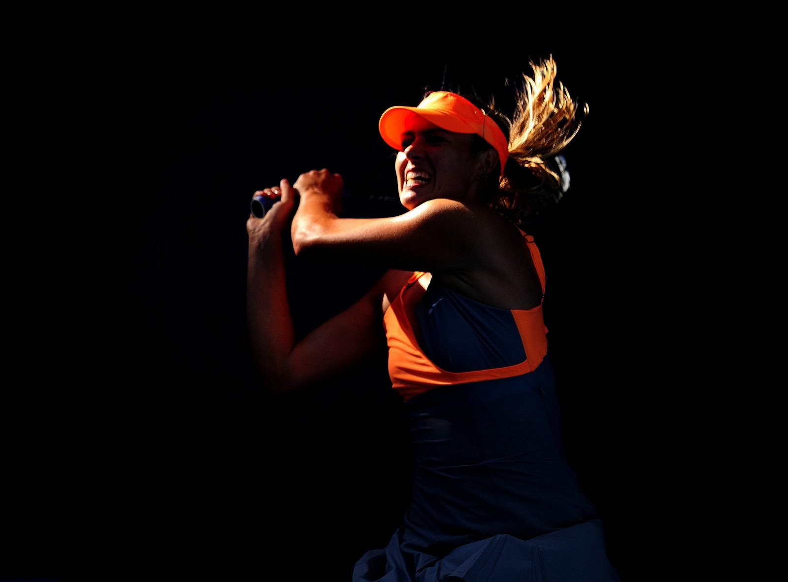 http://1.bp.blogspot.com/_c6PR4IfIE9Q/TTmEpwd61rI/AAAAAAAAC2w/XYND2VNOpIk/s1600/Maria_Sharapova_AustralianOpenGrandSlamTennisTournamentRound3Match035.jpg