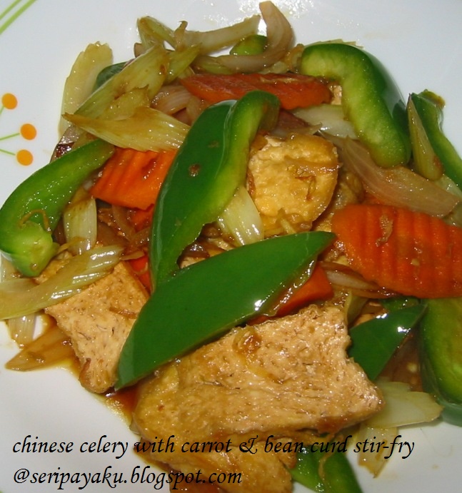 My Kuali Chinese celery with carrot & bean curd stir fry