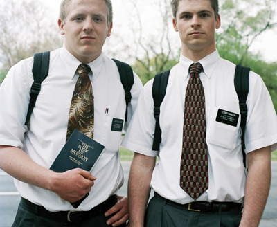 [mormon-missionaries.jpg]