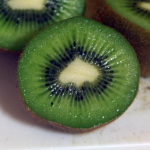 [kiwi-fruit-375.thumbnail.jpg]