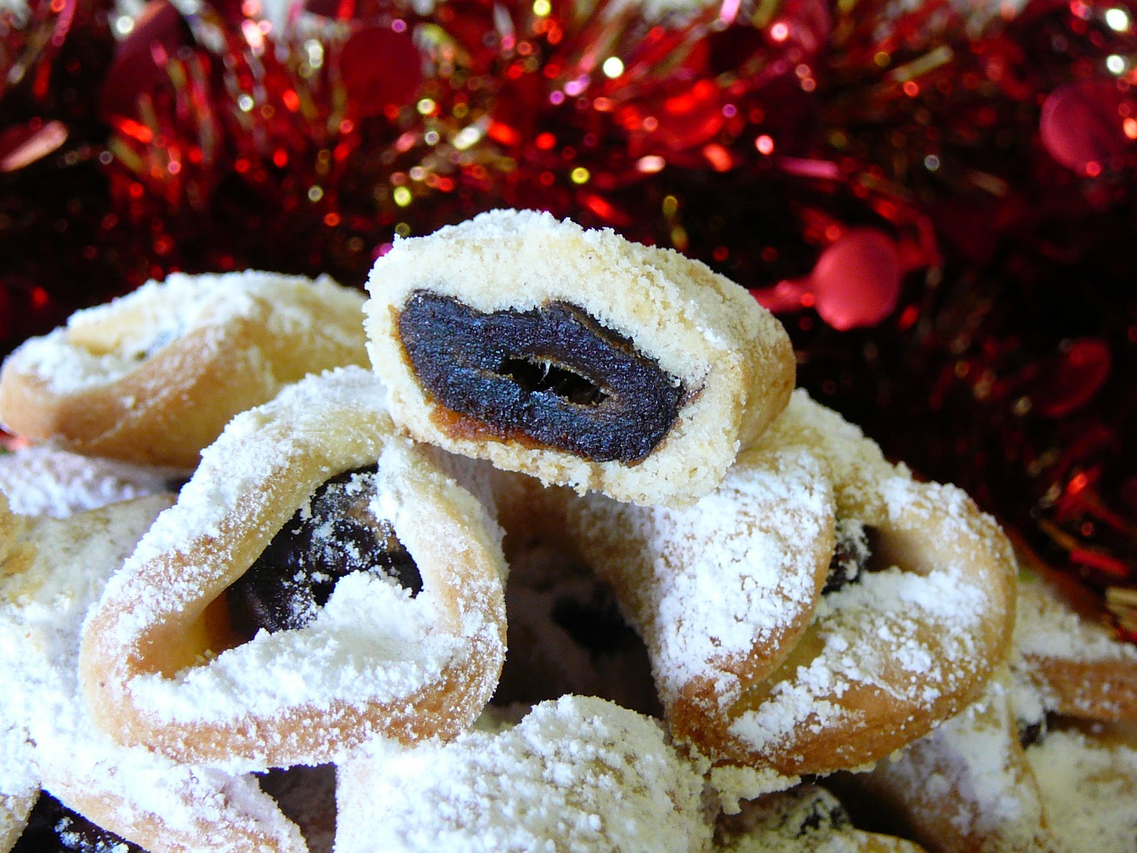 Week 12 of Twelve Weeks of Christmas Cookies Date Shells