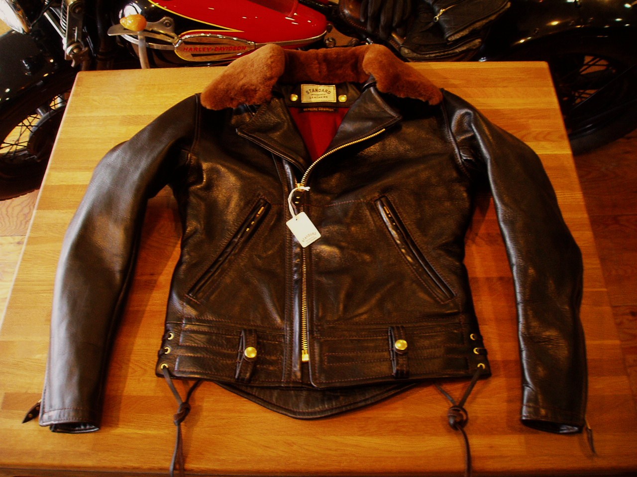 早期予約・新じゃが Standard Motorcycle leather POWWOW別注品