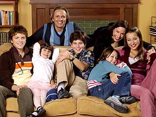 [Life_with_Derek_cast_photo_.jpg]