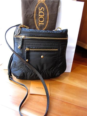 tods sling bag