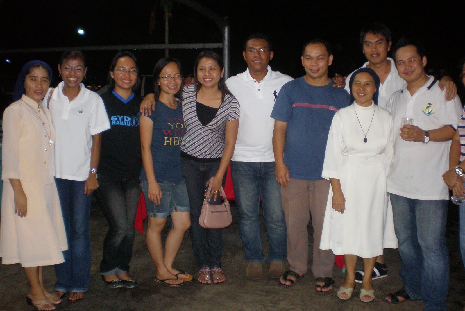 [F4+with+belia.JPG]