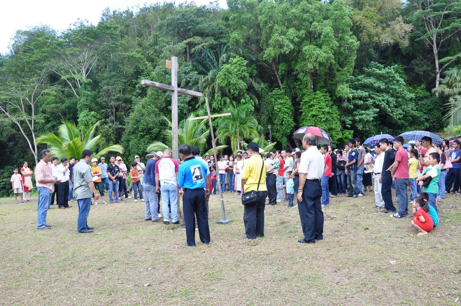 [salib+sandakan3-1.jpg]