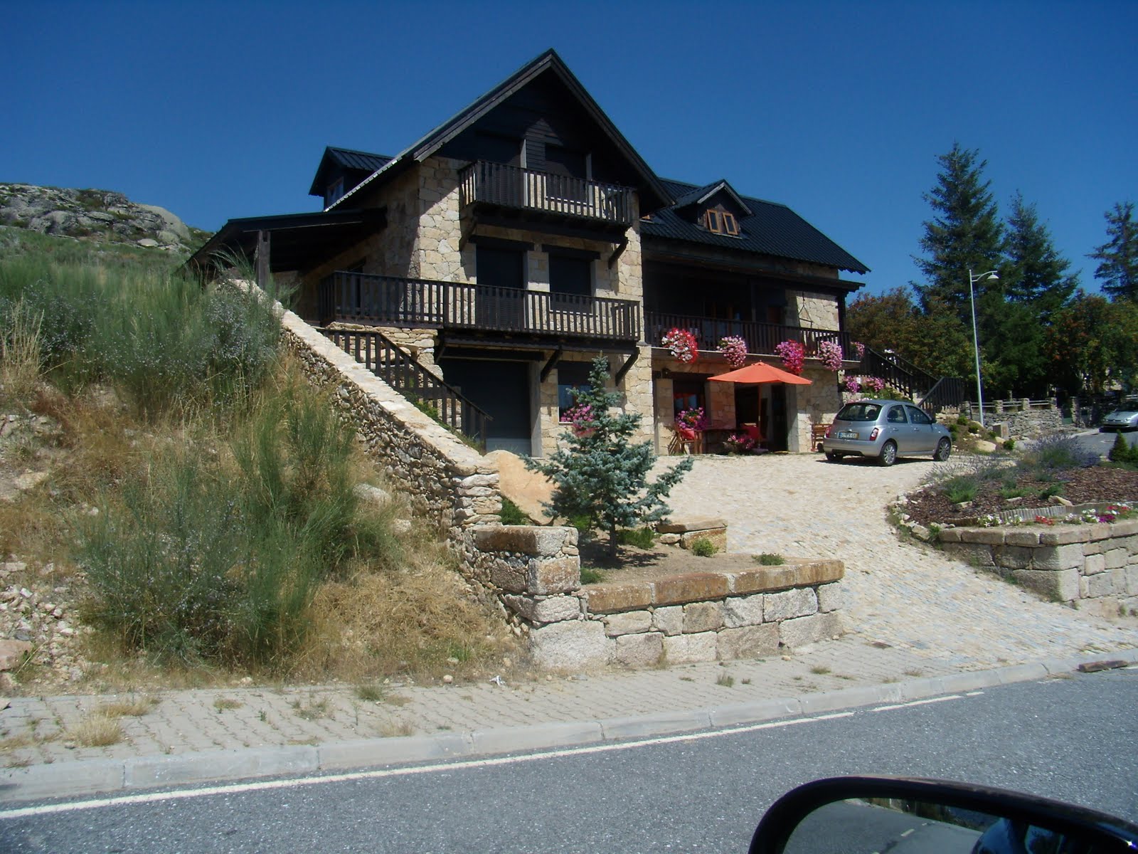 [P8200081.JPG]