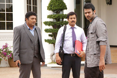 http://1.bp.blogspot.com/_cKPPqWah0hM/TCYtyAmkQjI/AAAAAAAANWo/IX-qX_kgN4E/s1600/Prabhas-dilraju-movie-stills%288%29.jpg