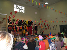 Sinterklaasfeest op school.