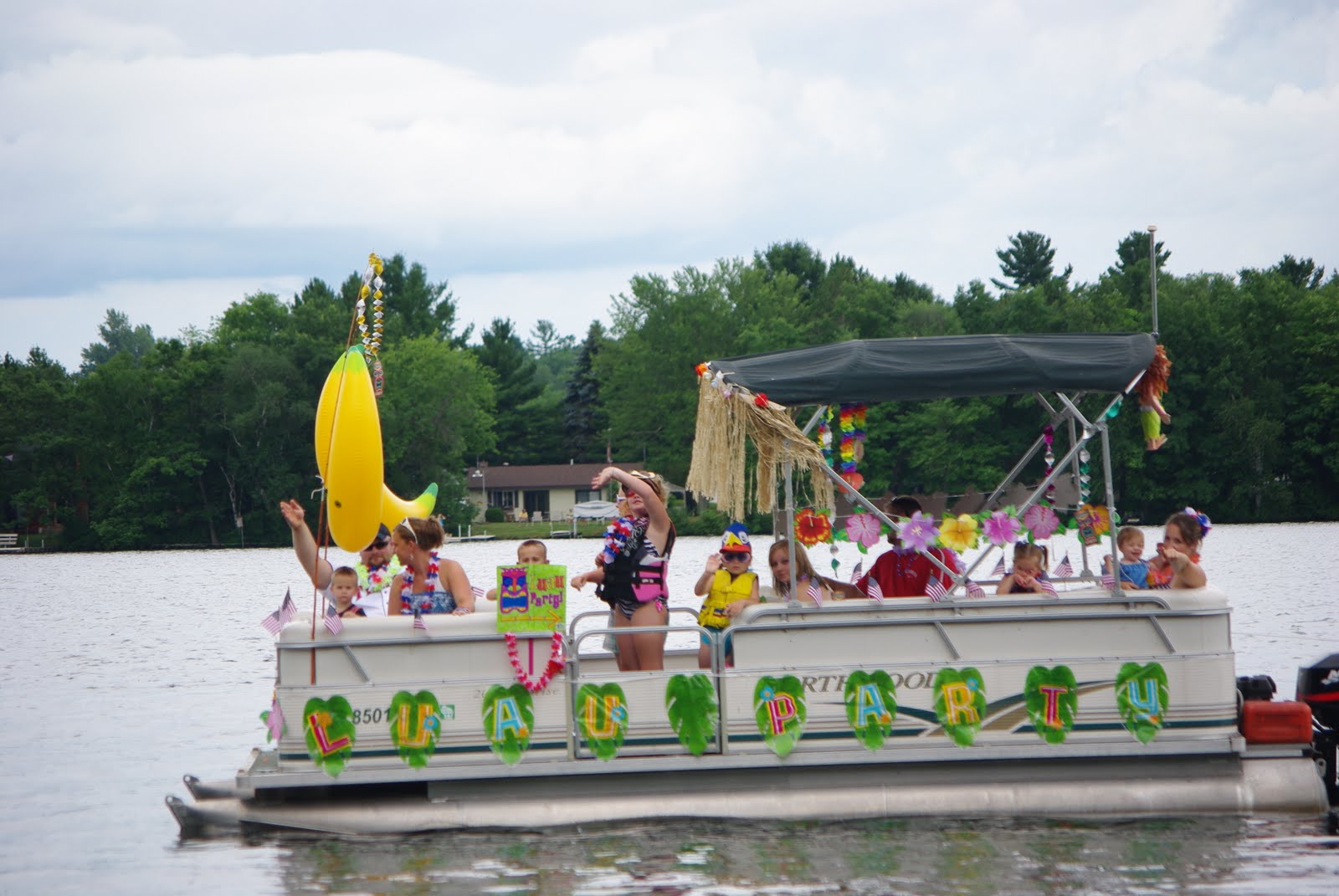  pontoon/boat parade around the lake and a prize for the best
