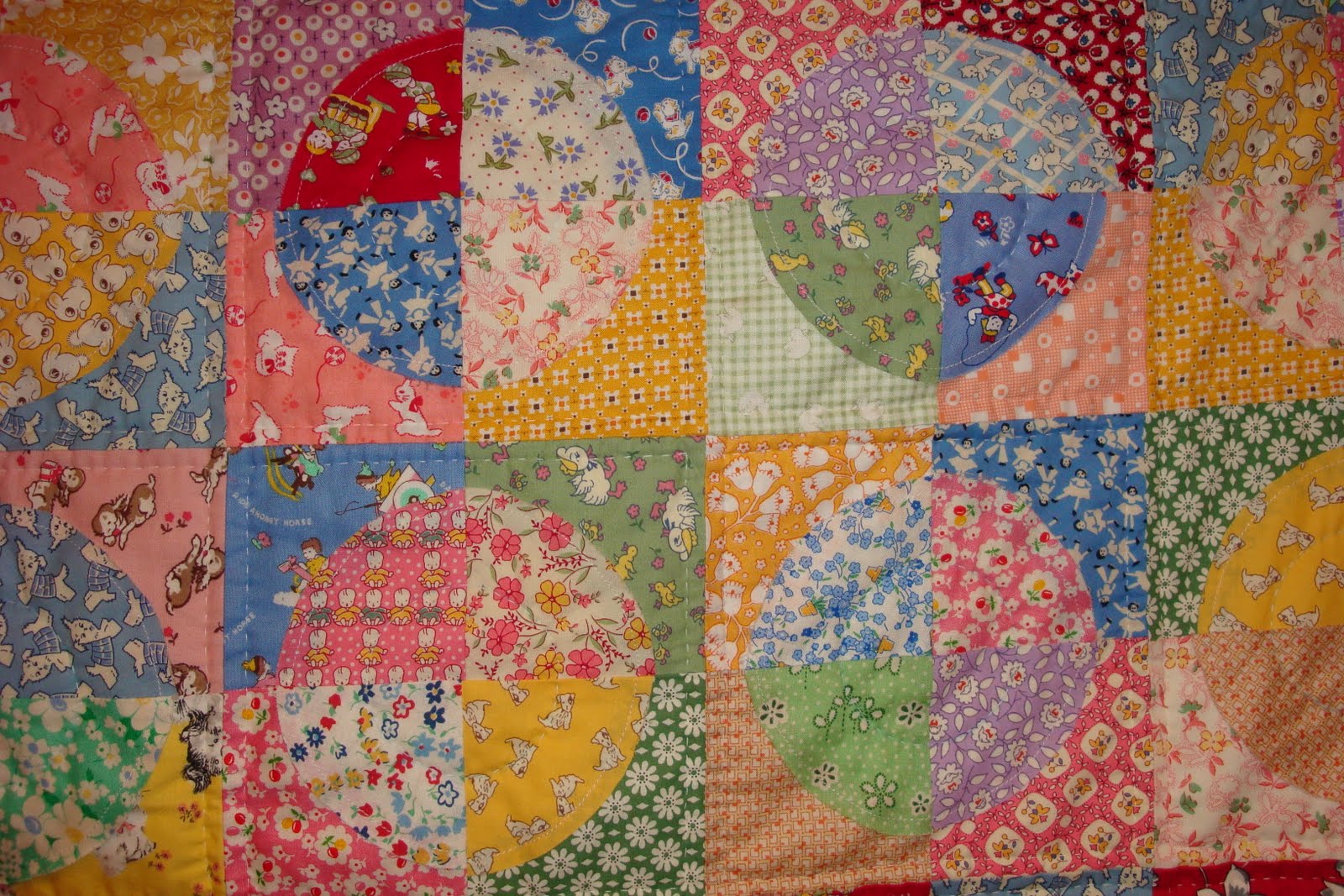 Simply Sandy My Raw Edge Circle Quilt