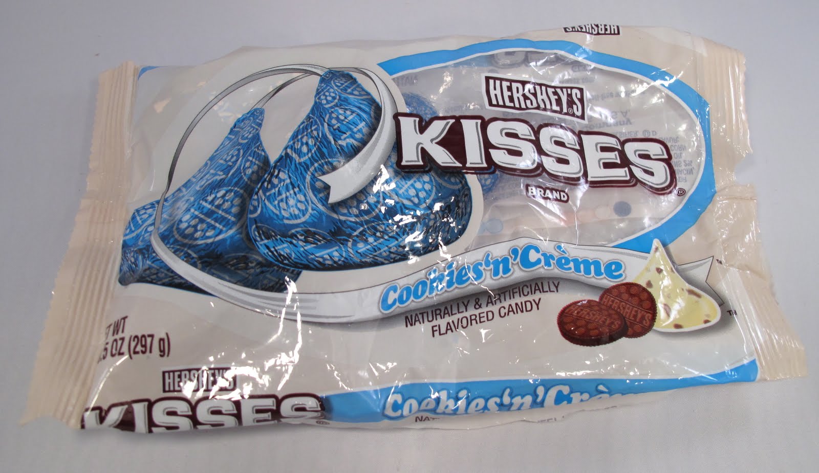 Obsessive Sweets Hershey's Kisses Cookies 'n' Cream