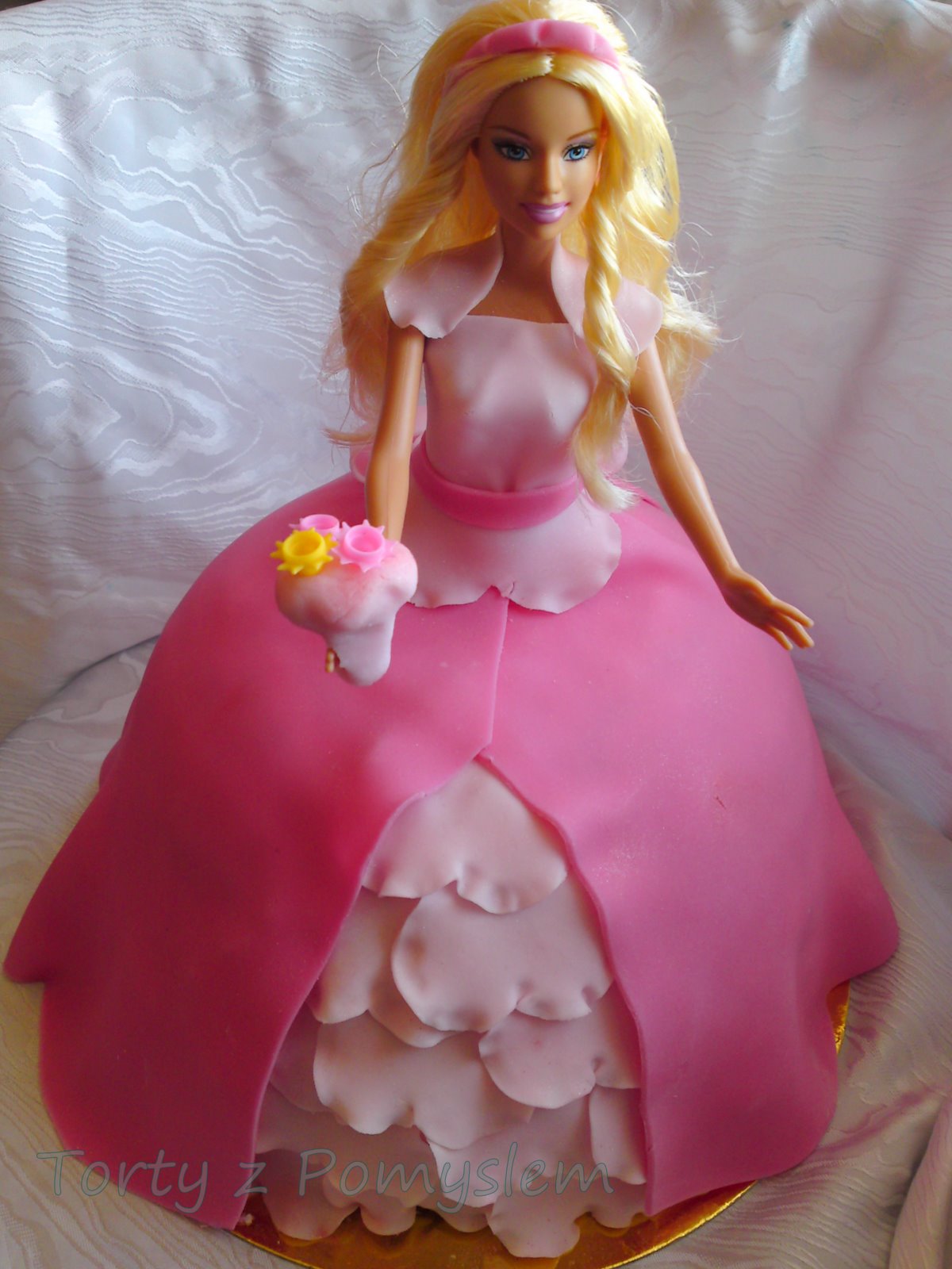Tort Lalka
