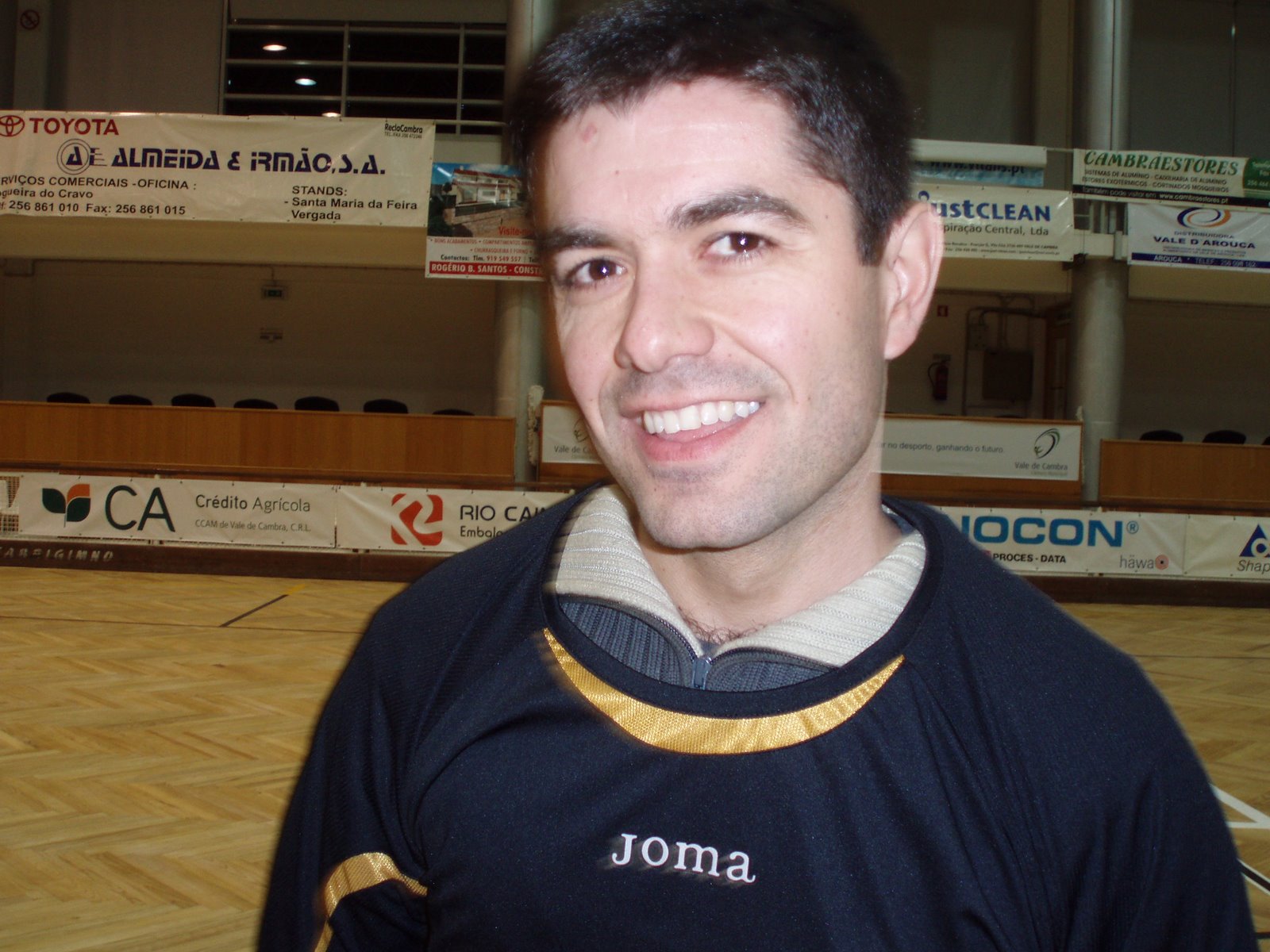 [PC080060.JPG]
