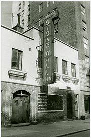 [Stonewall_Inn_1969.jpg]