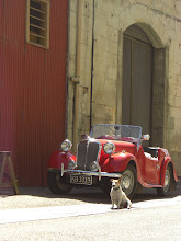 Encore une vieille voiture...j'en veux une !!