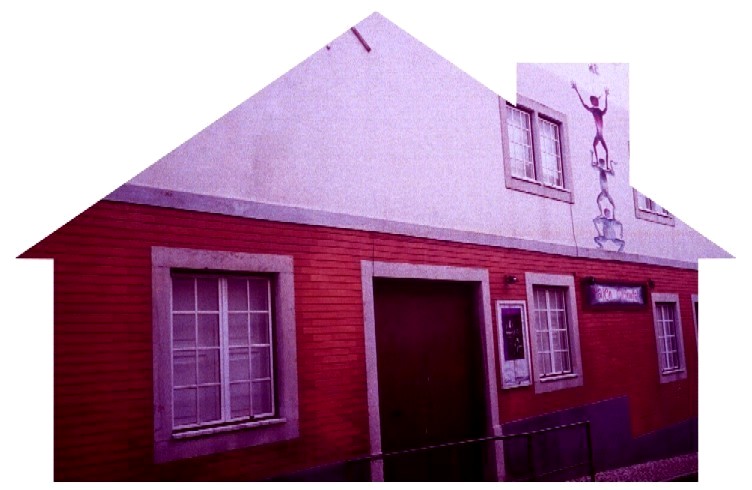 [Palco_fachada_(transformada1).JPG]