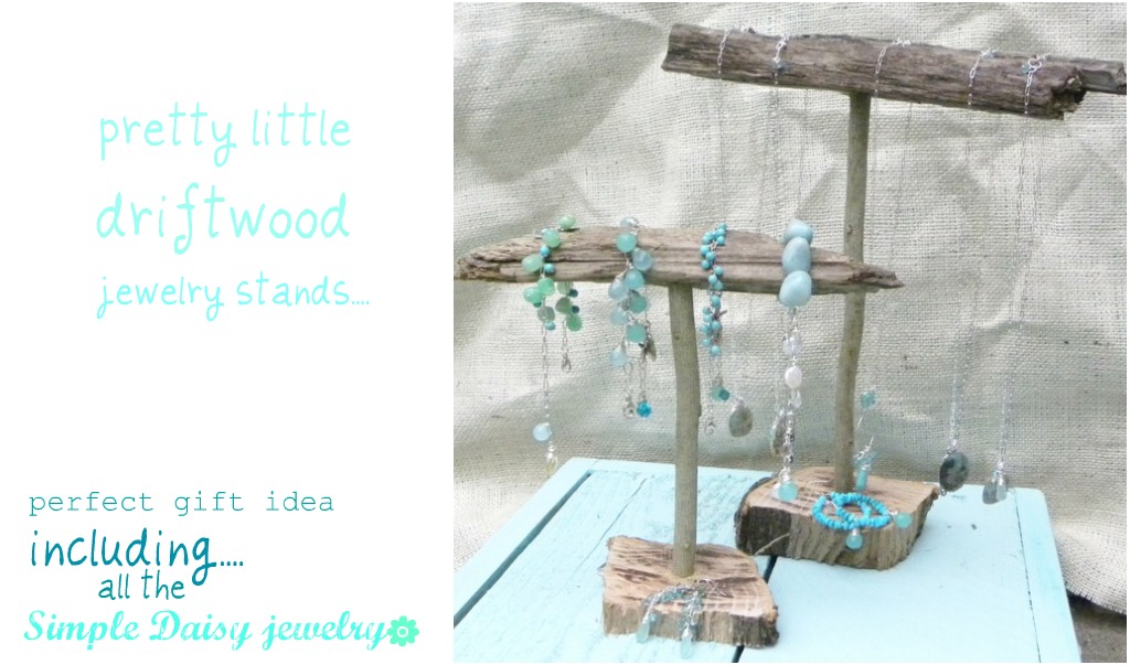 Simple Daisy {driftwood jewelry stands}