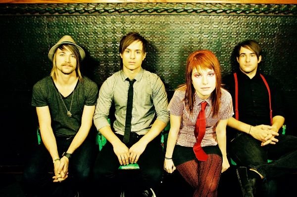 [paramore.bmp]