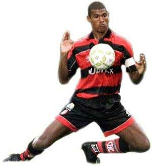 Um personagem carioca na Copa de 1998 – Júnior Baiano