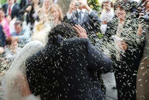 Rice Throwing