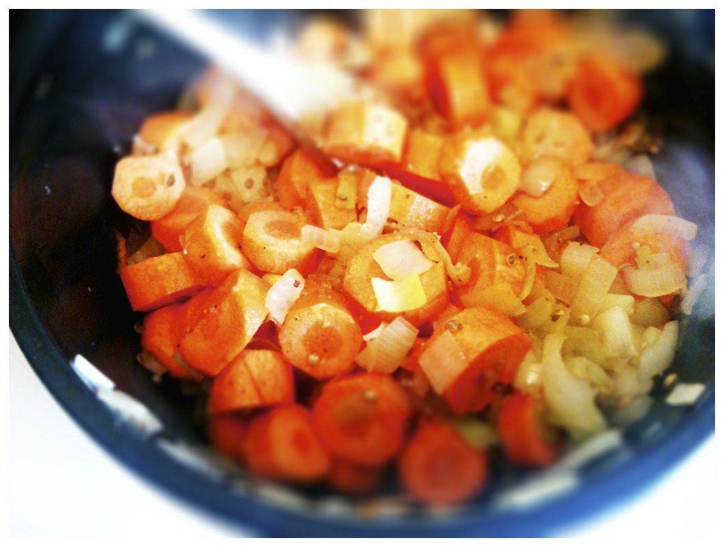 Toast Carrot, Coriander and Orange Soup