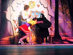 [3518110879_a8635e1637_m.jpg]