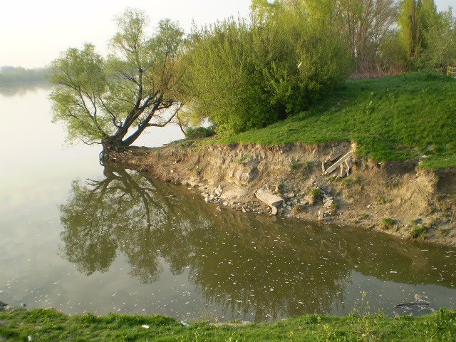 [2008+04+14+002.jpg]