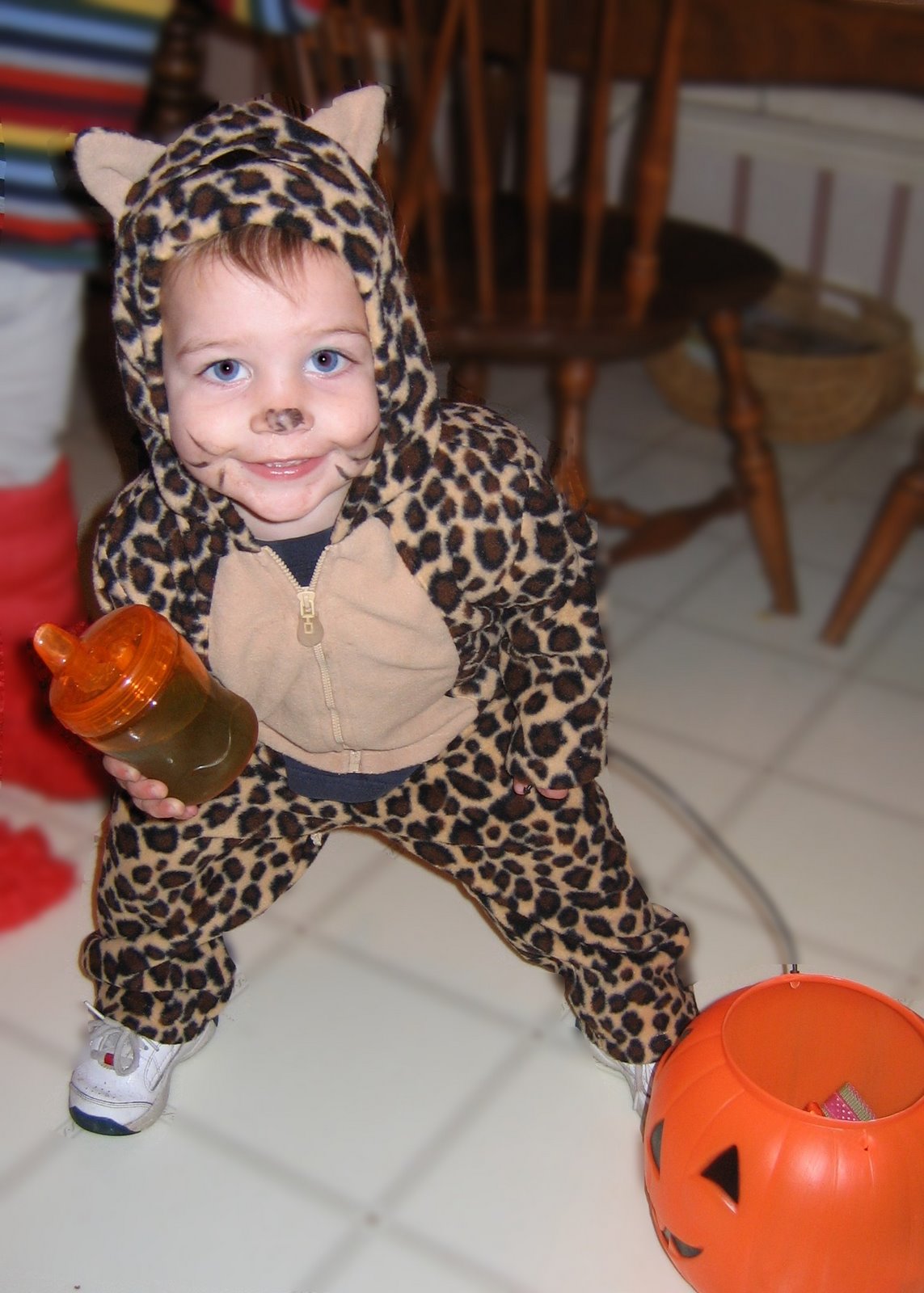 [parkertheleopard.JPG]