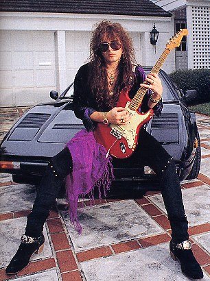 http://1.bp.blogspot.com/_cpvoy2Bol7A/SGWLzJkJ8vI/AAAAAAAAClE/Q9udOhJclPA/s1600/yngwie.jpg