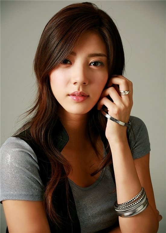 Son Dam Bi