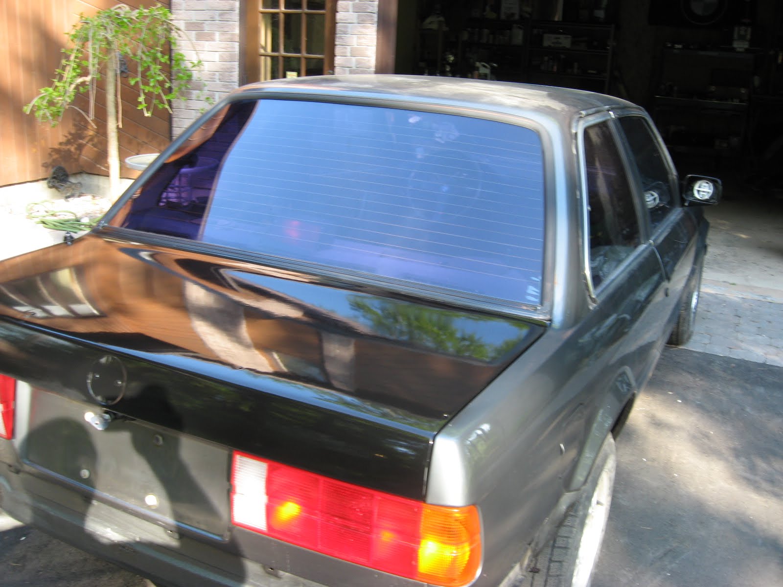 MY PROJECT 1987 BMW 325IS (E30) trunk finished...ez liner...sunroof